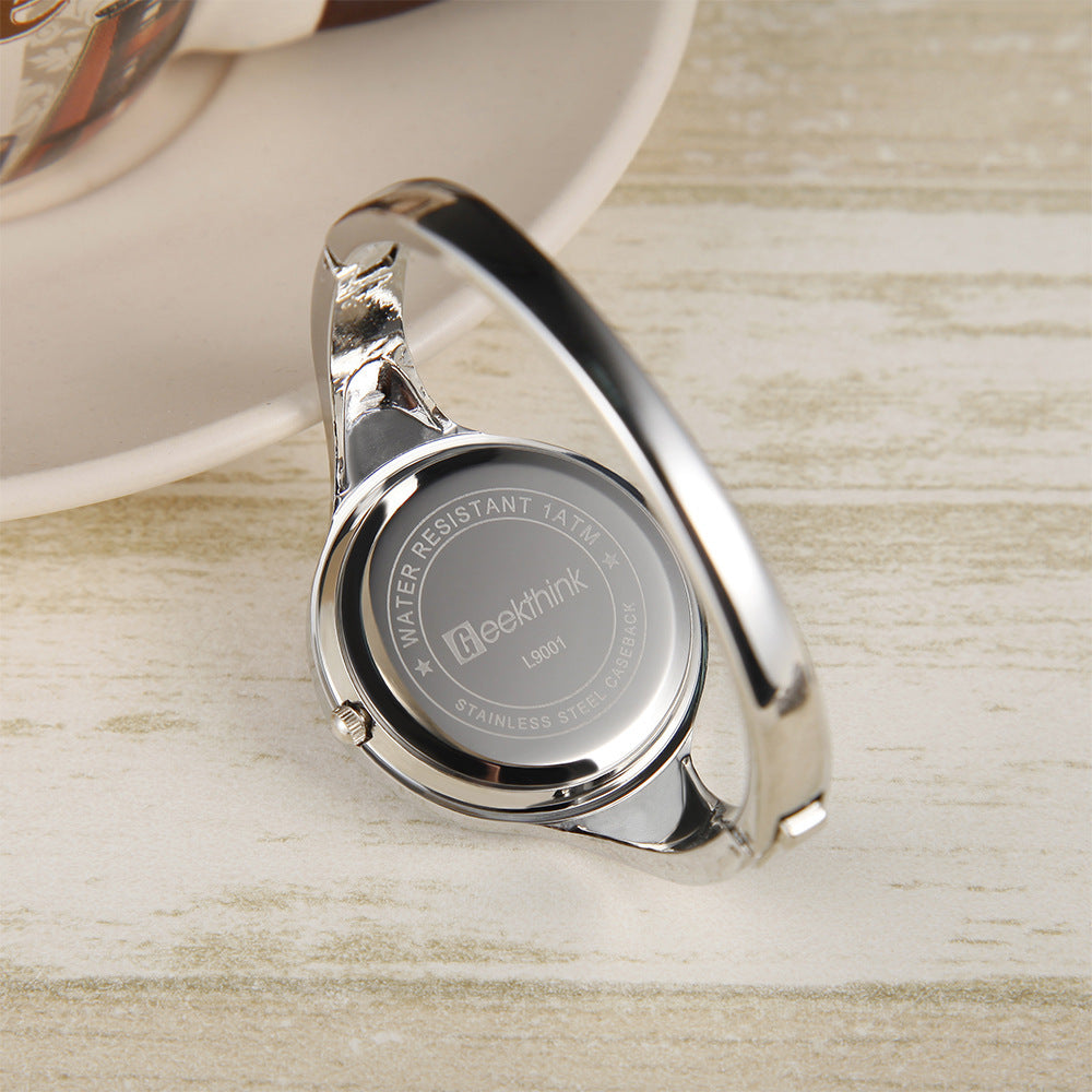 Women's Round Bracelet Quartz Watch